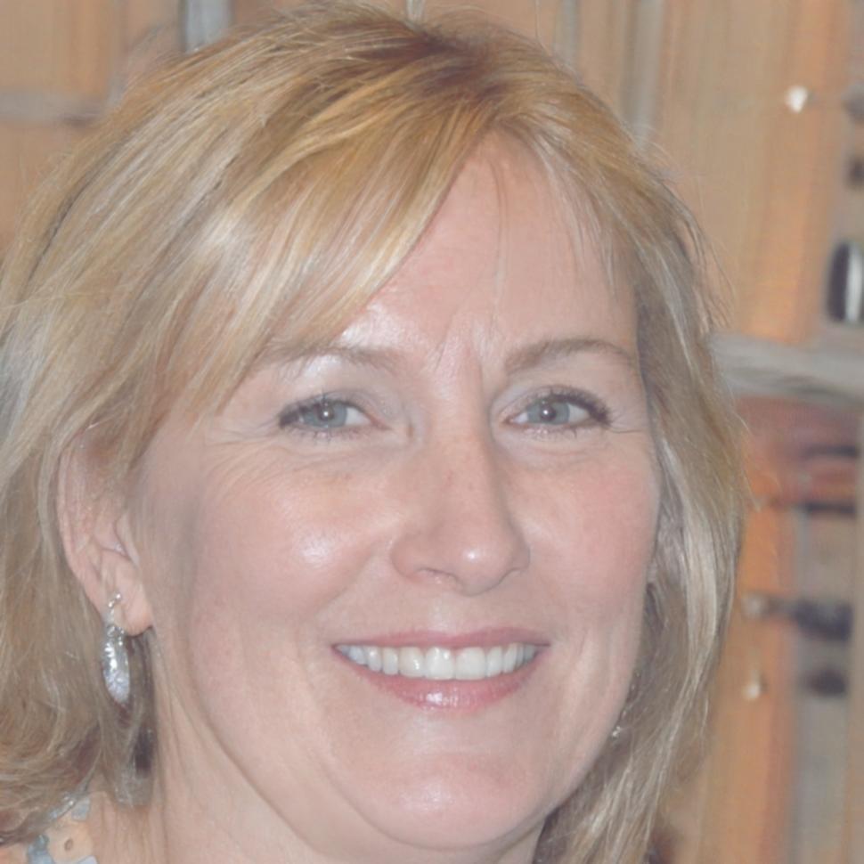 Sabrina Hoffmann, Finanzleiterin